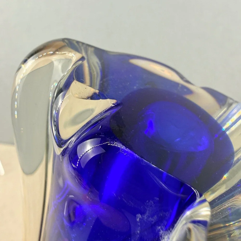 Vintage Cobalt Blue Sommerso Glass Bud Vase Pulled Petal 16